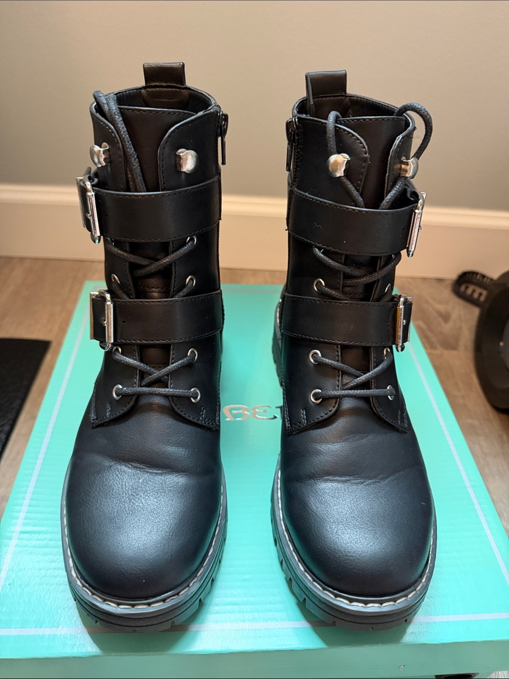 Kohl's Black Women's Buckle & Lace Combat Boots-7.5M